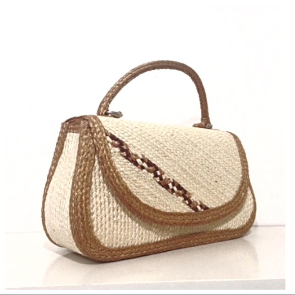 NWT Handwoven Ivory Straw Handbag Purse - Picture 5 of 8